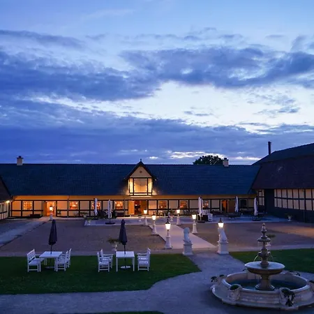 Skrobelev Gods Manor House 4*