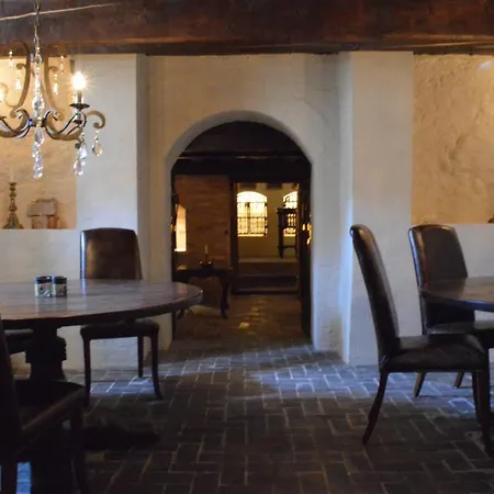 Skrobelev Gods Manor House