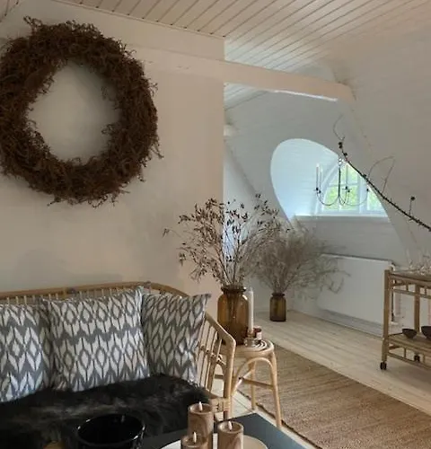 Skrøbelev Gods Manor House