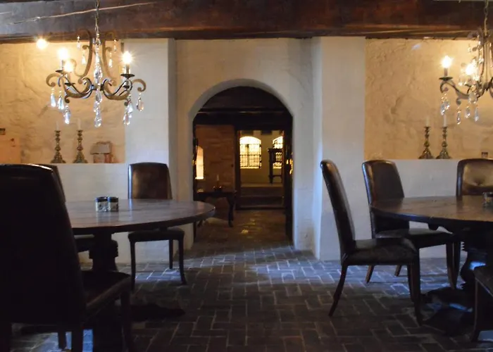 Skrøbelev Gods Manor House